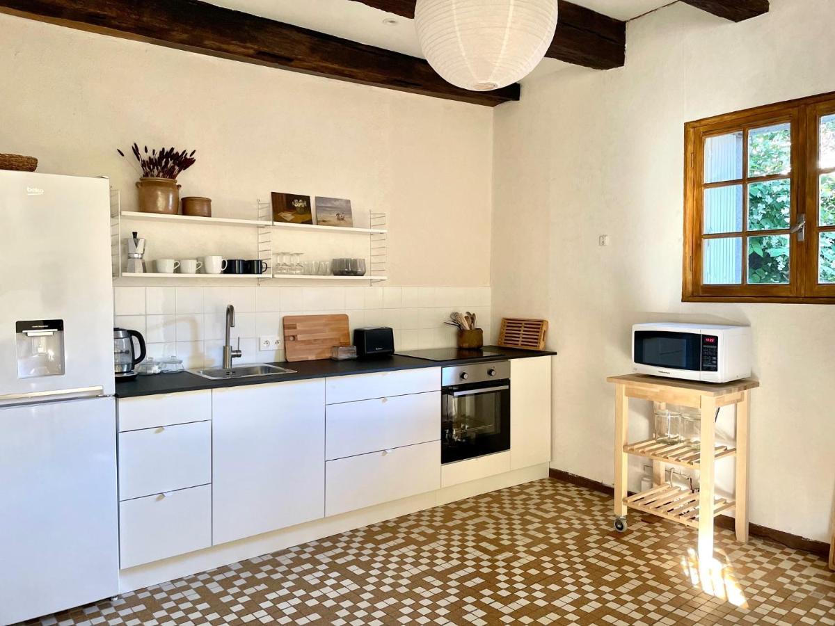 Stylish One Bedroom Apartment In A Lovely Village Saint-Vincent-Rive-dʼOlt Kültér fotó