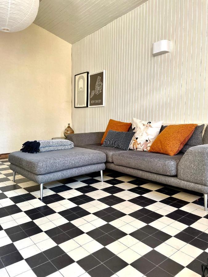Stylish One Bedroom Apartment In A Lovely Village Saint-Vincent-Rive-dʼOlt Kültér fotó